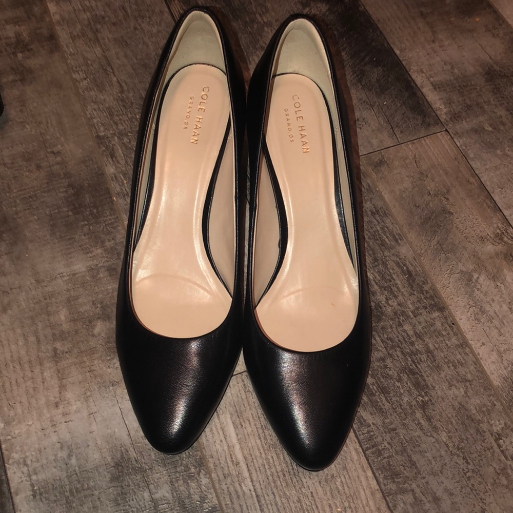 Cole Haan black pumps